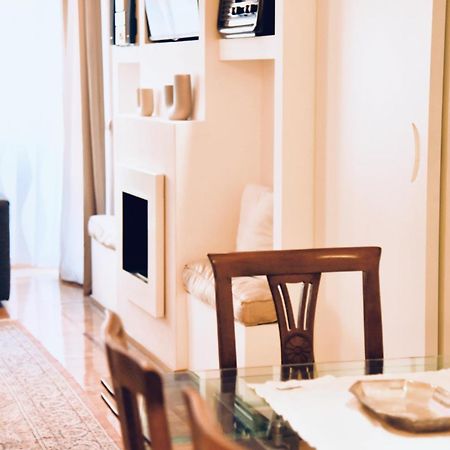 Chic And Elegant Apartment In The Heart Of Rome Roma Exterior foto